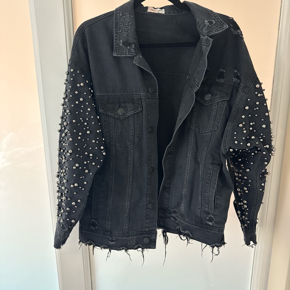 Edgy Black Denim Jacket with Studded Sleeves